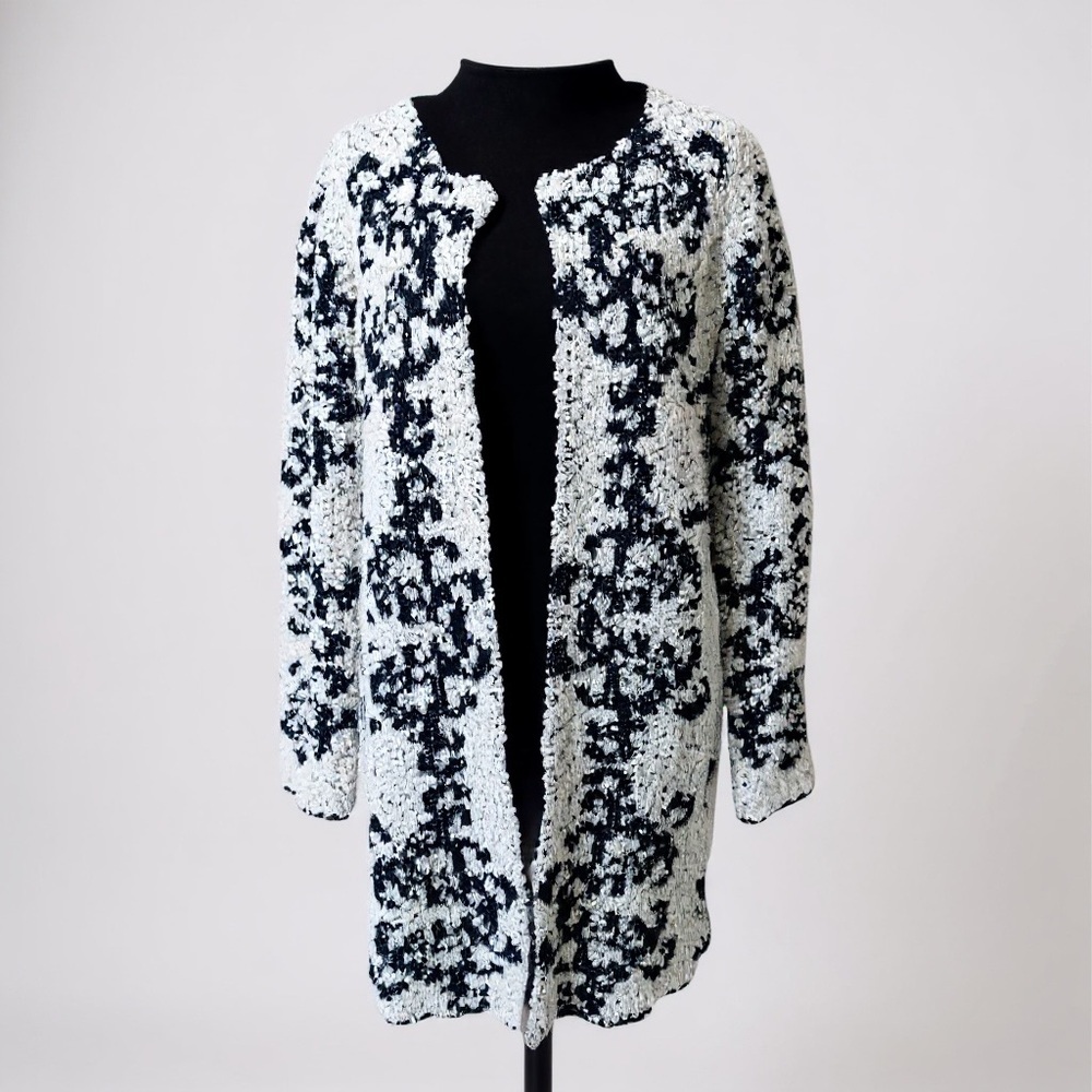 Solitaire by Ravi Khosla- Black and White Textured Long Cardigan - pockets